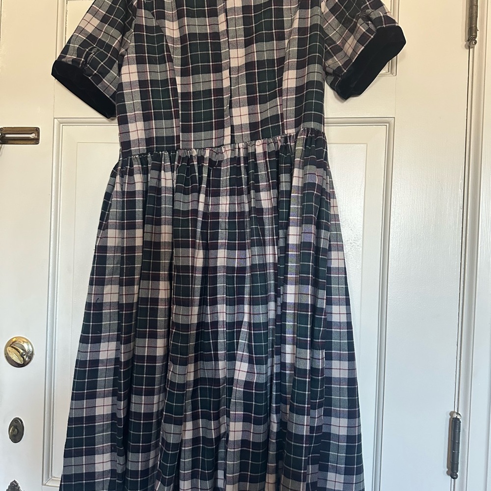 Plaid Retro Style Dress - Picture 2 of 3